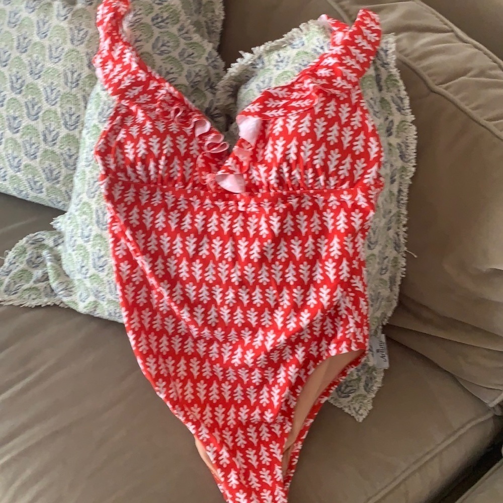 Bathing suit